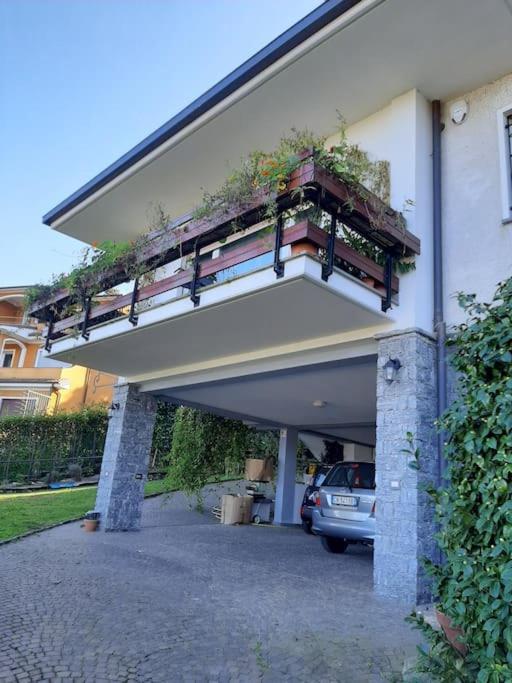 La Finestra Sul Lago - In Villa Con Vista E Posto Auto Coperto Stresa Exterior foto
